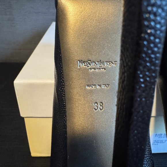 Yves Saint Laurent Shiny Black Heels - Picture 4 of 8